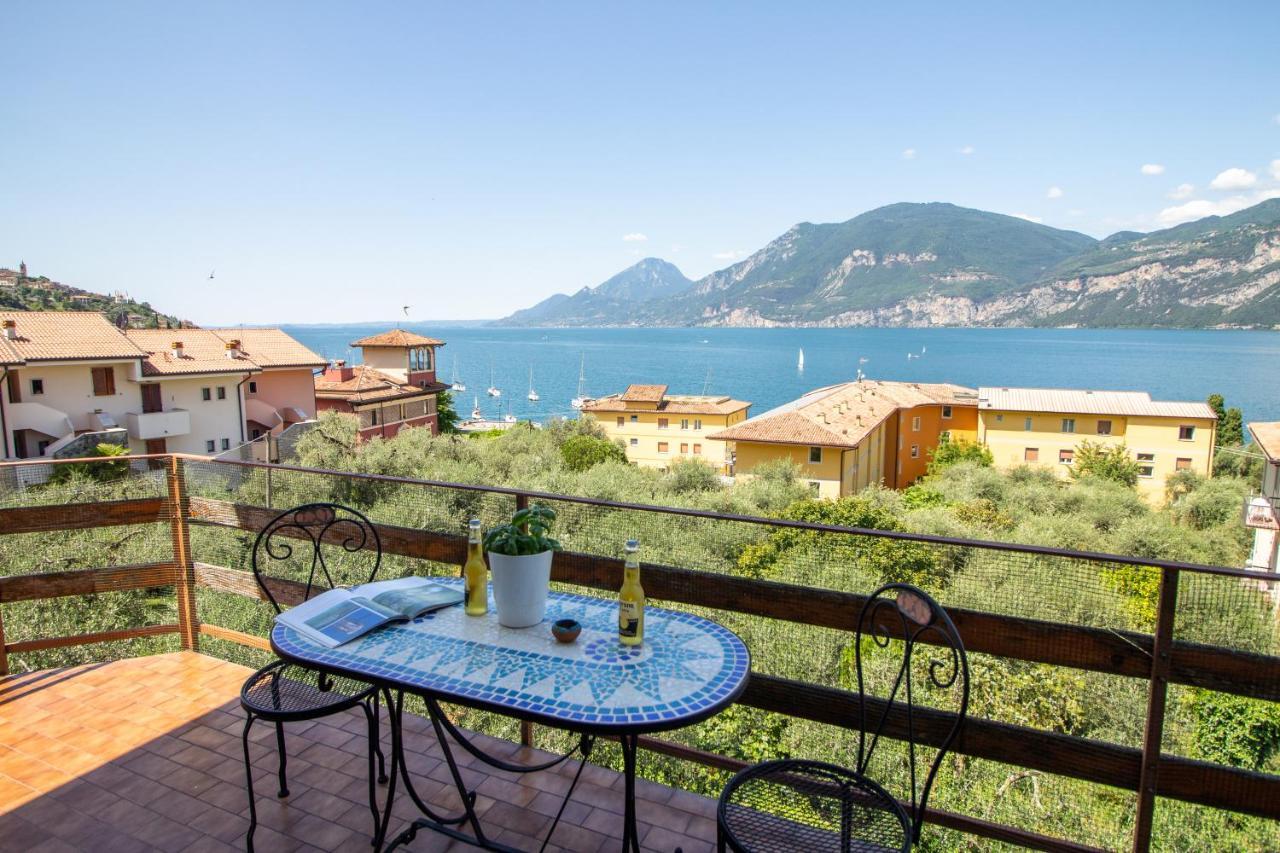 Villa Diana - Terrazza Sul Lago Assenza di Brenzone Buitenkant foto